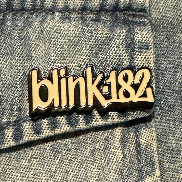 Jewelry - Blink 182 Official Concert Enamel Pin 2024 Tour